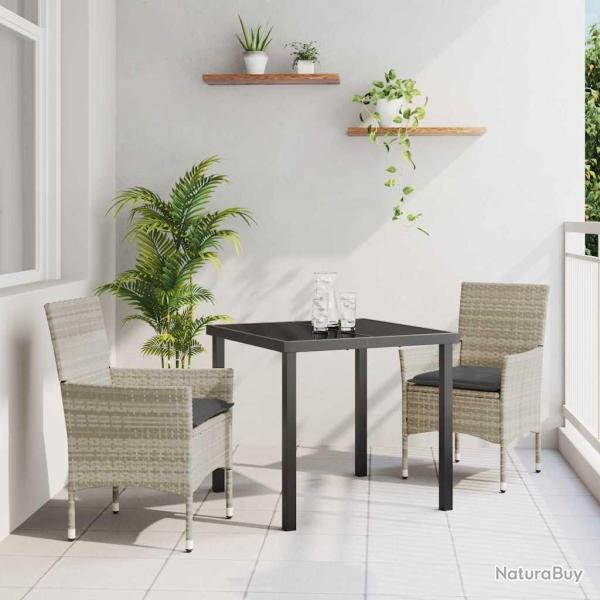 Ensemble de salle � manger de jardin 3 pi�ces avec coussins en poly rotin gris clair.