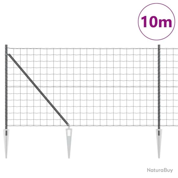 Cl�ture Euro avec 7 poteaux � pointe de 1x10 m en acier galvanis� gris.
