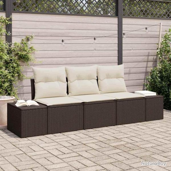 Canap� de jardin 3 pi�ces en poly rotin marron avec coussins.
