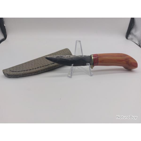 Couteau Bernard Bertholus corail et bois de rose