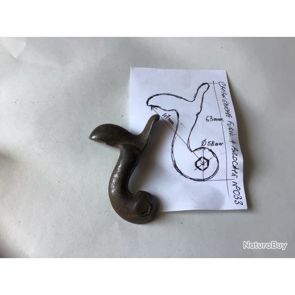 VENDU PAR LE-CUIRASSIER N033 CHIEN GAUCHE DE FUSIL  BROCHE