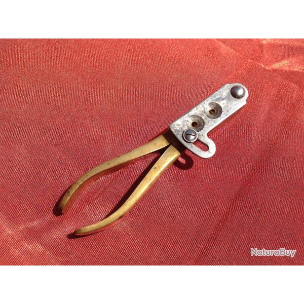 Moule  balles en laiton cal36 de marque "Euromanufacture".