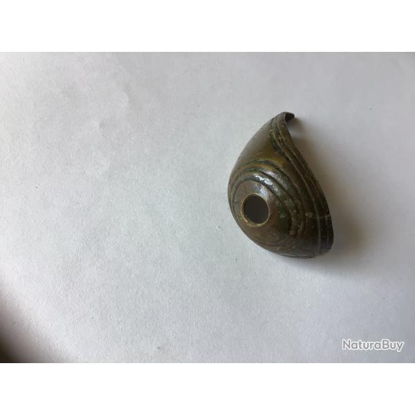 VENDU PAR LE-CUIRASSIER N 2 TALON DE CRISSE LAITON  DE PISTOLET ANCIEN