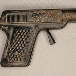 Pistolet jouet &agrave; bouchon FARWEST en t&ocirc;le vintage 50/60 n&deg;15