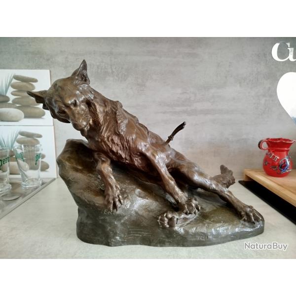 Sculpture en bronze Thomas Cartier "La Mort du Loup"