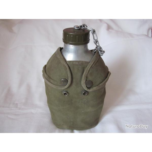 MILITARIA : GOURDE ARM�E FRAN�AISE AVEC HOUSSE - 1970 / J. PAUWELS & CIE