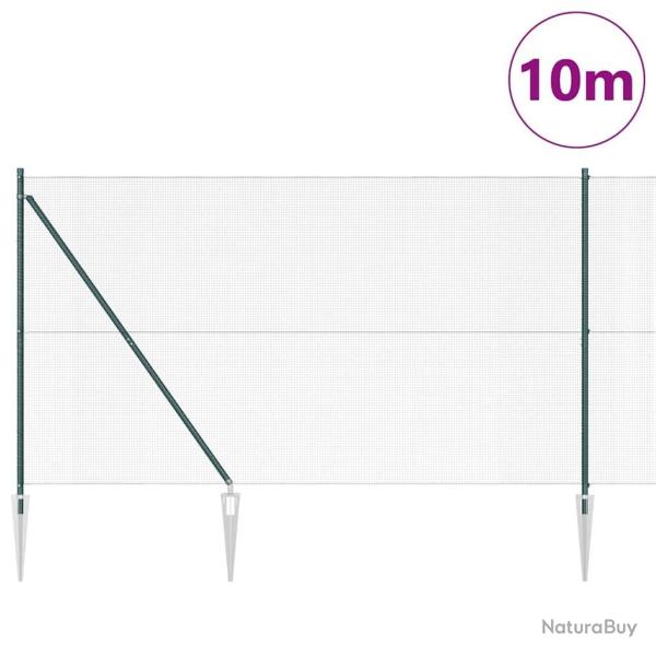 Cl�ture en fil soud� avec 7 poteaux � pointe verte 1.6x10 m en acier