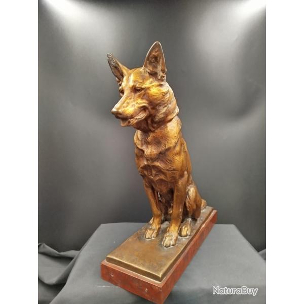 Sculpture en bronze Louis RICH�