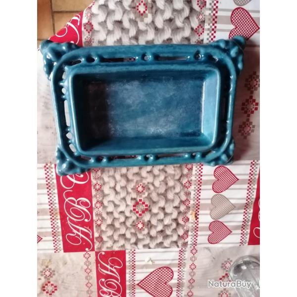 CENDRIER  OU  CRACHOIR DE BISTROT EN FONTE MAILLE