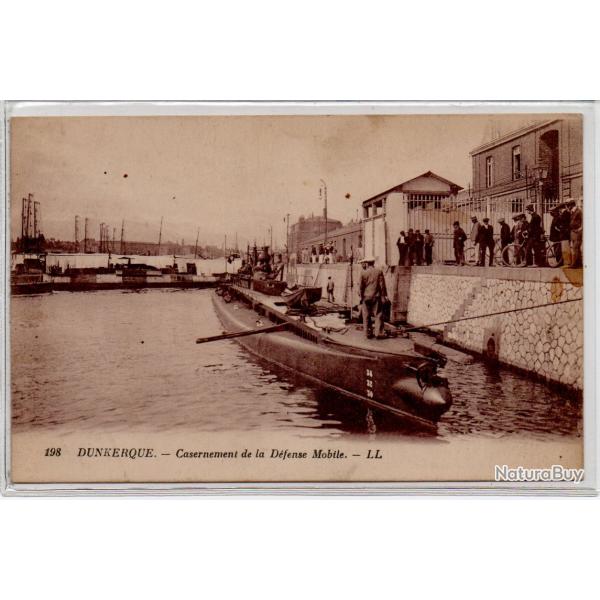 CPA - Marine de Guerre  - DUNKERQUE Casernement de la D�fense Mobile N�1106