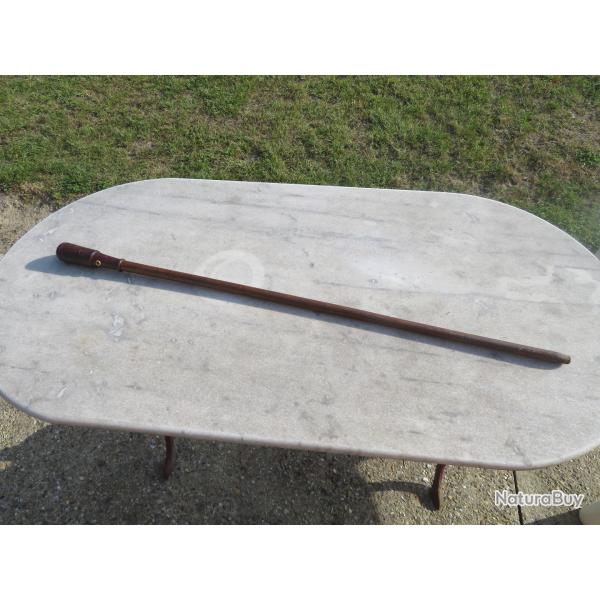 Ancienne canne droite en bois avec pommeau sculpt�, et passage de dragonne - FRANCE (Vers 1900)
