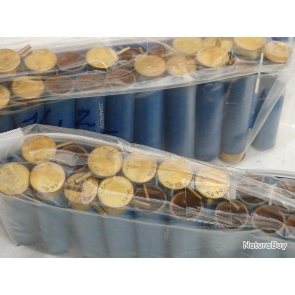 Douilles � broches calibre 14 mm x 65 (32). Lot de 20 douilles.