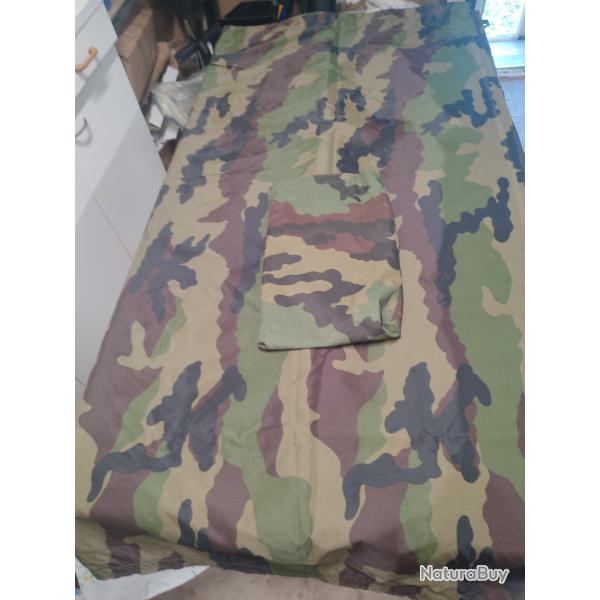 Bche de bivouac terrain