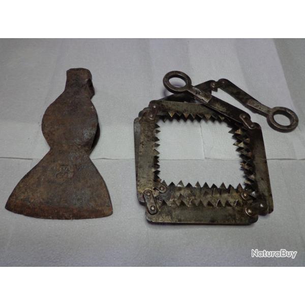 LOT COMPOSE D'UNE SCIE ARTICULEE PLIANTE MDL 1879 ET UNE HACHE DE SAPEUR 14-18