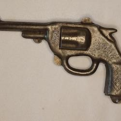 Pistolet jouet ancien en t&ocirc;le BUFFALO made in Belgium vintage n&deg;16