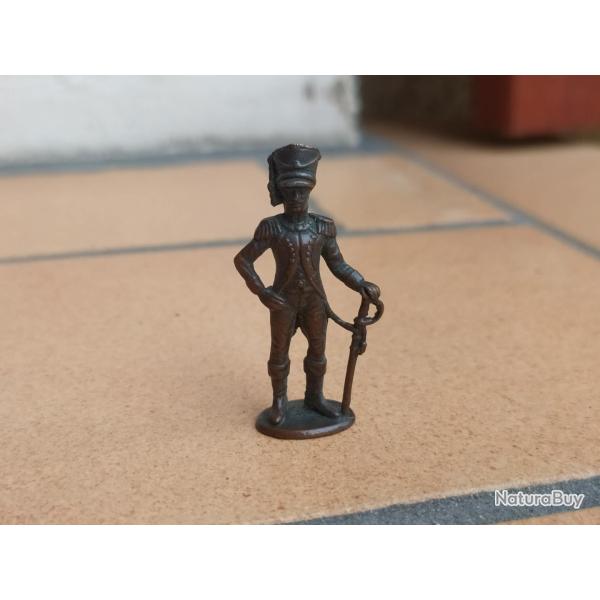 FIGURINE KINDER METAL SOLDAT OFFICIER PRUSSIEN