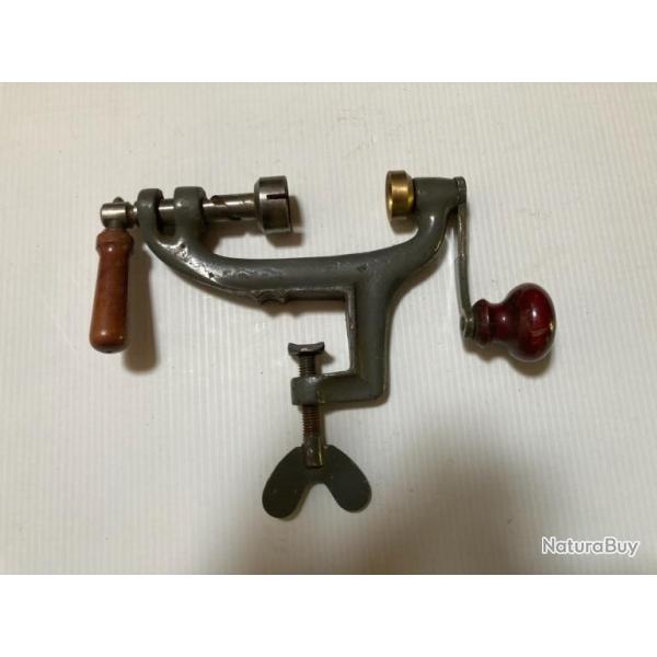 SERTISSEUR SERRAGE A VIS CAL 16 N�147