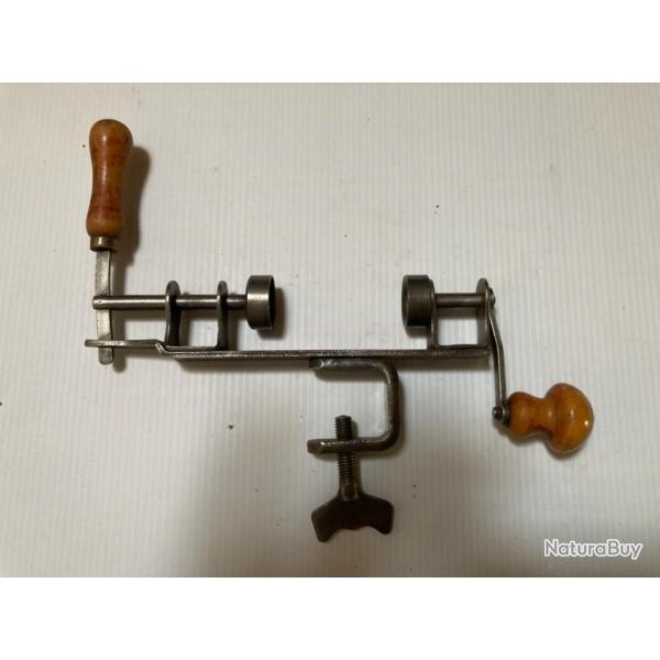 SERTISSEUR A CAGE CAL 16 N�152