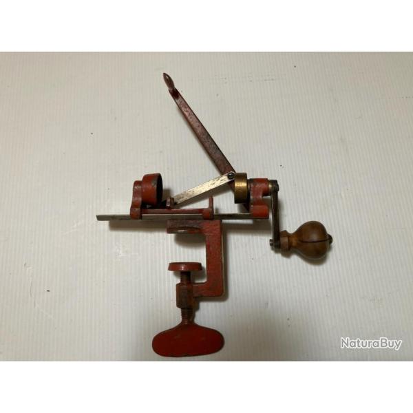 SERTISSEUR MANU ARMES ET CYCLES ST ETIENNE CAL 16 N�155