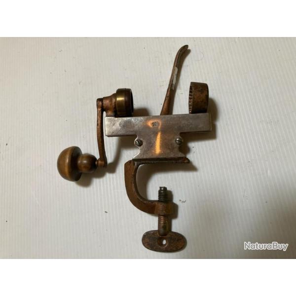 SERTISSEUR  CAL16 N�158