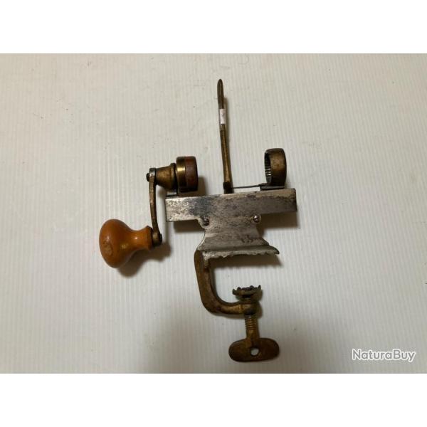 SERTISSEUR  CAL16 N�159