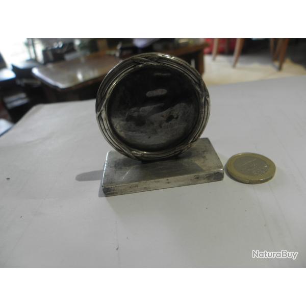 Porte-menu militaire britannique plaqu� argent par Walker & Hall 1956. avec patte d'oie