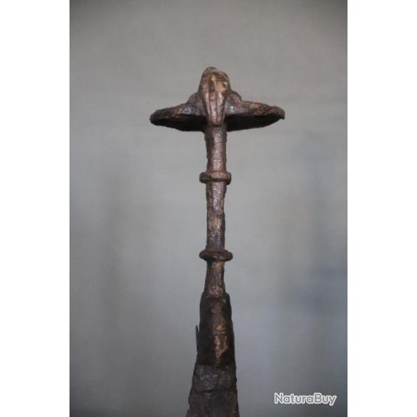 Ep�e en fer dite "aux masques" - Luristan (Louristan), 1100-700 avant J�sus Christ