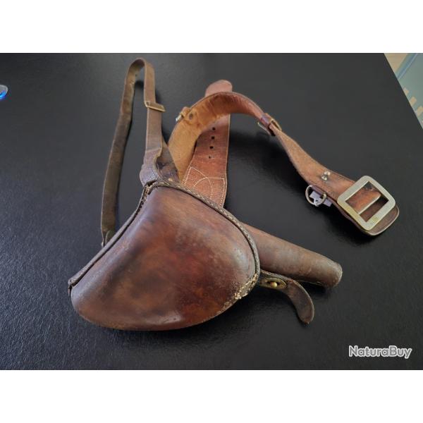 Etui 1892 et ceinturon