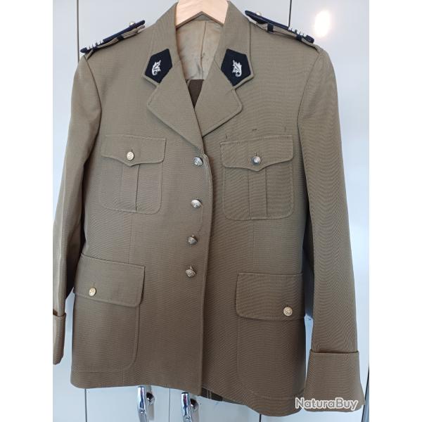 Ancien uniforme militaire modle 1959 de Colonel du service de l'Intendance