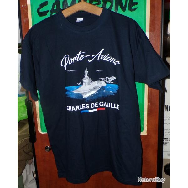 TEE SHIRT CHARLES DE GAULLE PORTE AVIONS , BLEU MARINE A MANCHES COURTES  ,TAILLE DISPONIBLE XL ,L (