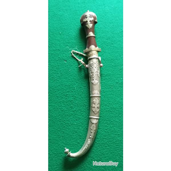 Poignard traditionnel marocain khoumia