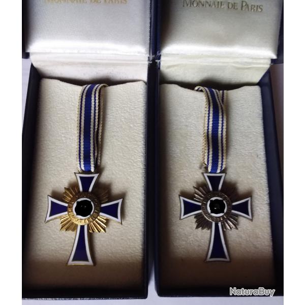 Lot m�dailles allemande ww2 des m�res allemandes mutterkreuz