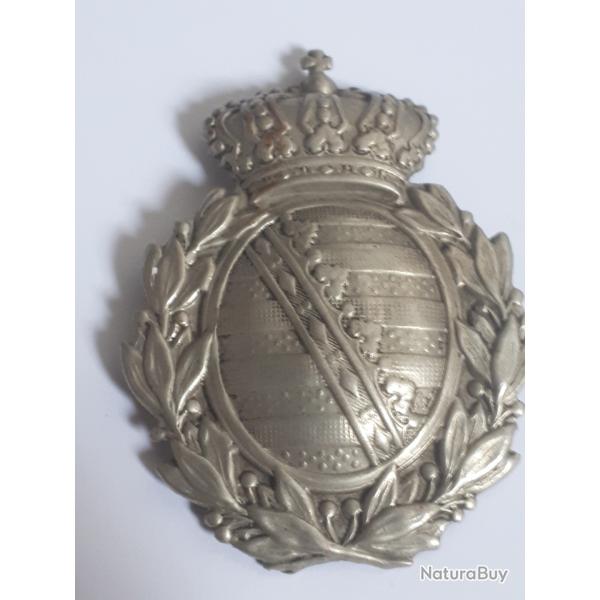 Casque  pointe blason central de plaque