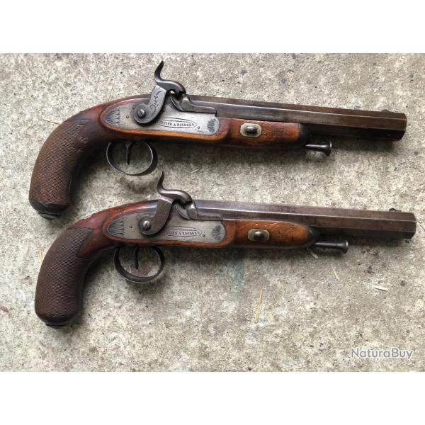 BELLE PAIRE DE PISTOLETS DE COMBAT CAL 18MM GUERRE DE CRIMEE