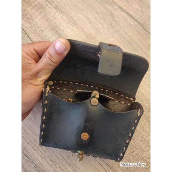 Authentique cartouchi�re WW1 en excellent �tat