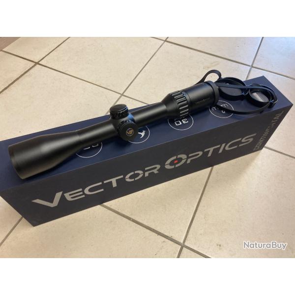 Vends lunette VECTOR OPTICS 1,5-9x42 rticule lumineux mod.Continental
