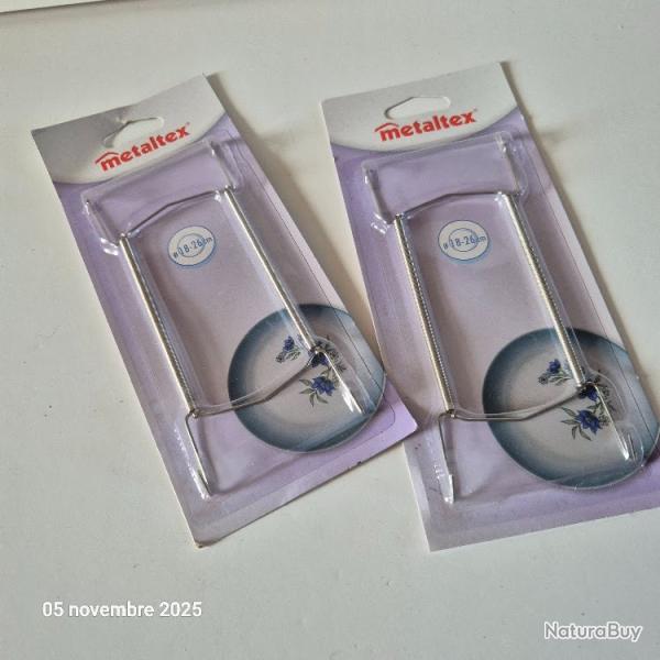 Lot de 2 porte assiettes  mural pour assiettes de 18 � 26 cm