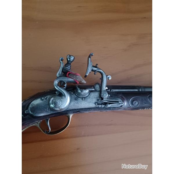 Superbe pistolet italien " la chenapan" XVIIIe