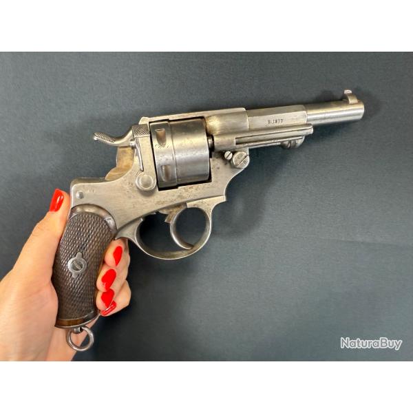 REVOLVER RGLEMENTAIRE FRANAIS CHAMELOT DELVIGNE 1873 DE MARINE de la srie 1877 cal.11mm73