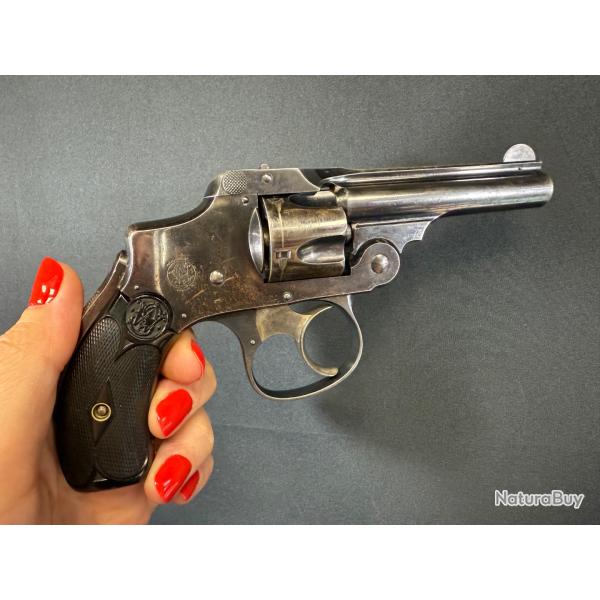 MAGNIFIQUE SMITH & WESSON HAMMERLESS 2nd modle cal. 32sw short