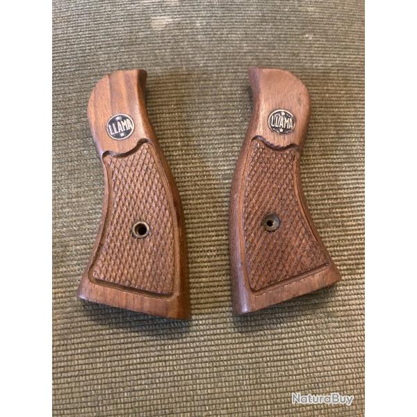 paire de plaque crosse pour pistolet  LLAMA  �tat neuf