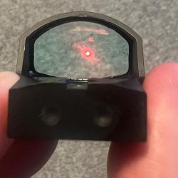 Point rouge Rom&eacute;o 1 3MOA