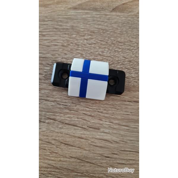 Clips Couvre-Rail Picatinny Finlande / Drapeau Finlandais, pi�ce AR15