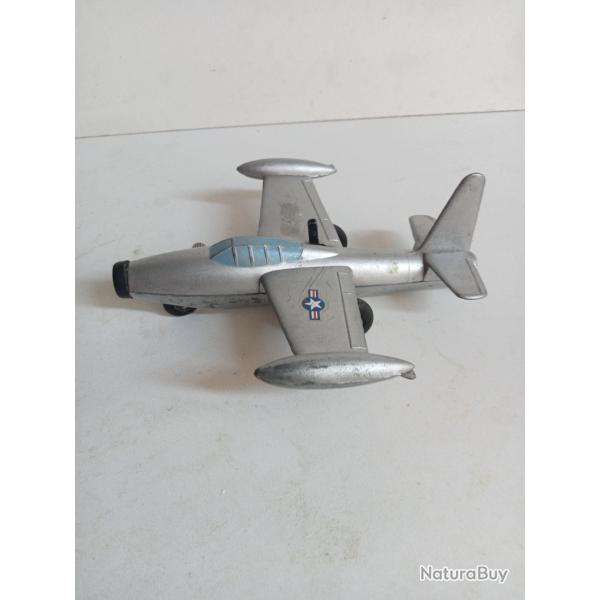 avion schuco micro jet 1030 M�canique longueur 14 cm