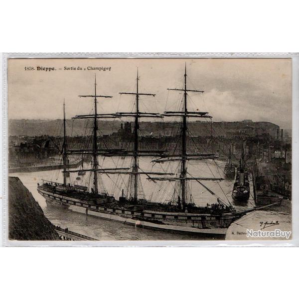 CPA - Marine -Dieppe - Sortie du Champigny N�1355