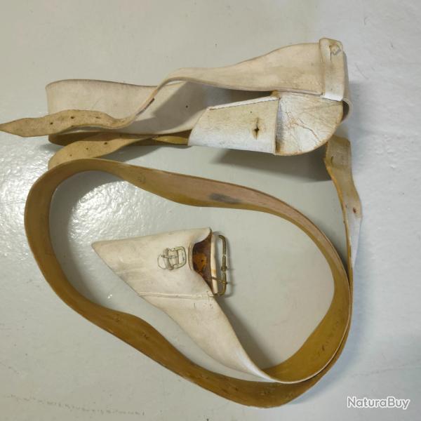 Baudrier en cuir blanc