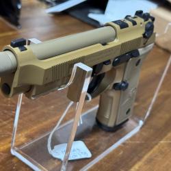 *Magnifique ! Pistolet Beretta - M9A4 Optic ready - 9mm - Cerakote - TAN / FDE - Filet&eacute; - 34202250