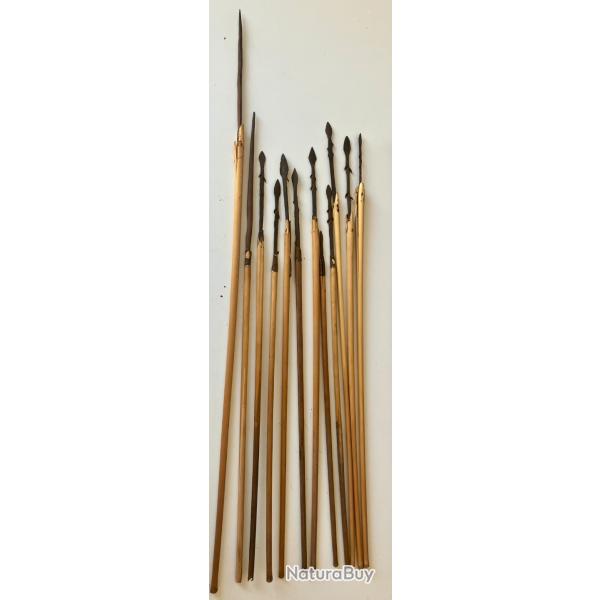 Lot 13 fl�ches traditionnelles Fang - Gabon, XIXe / d�but XXe si�cle