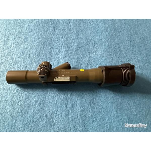 LUNETTE  DE  TIR  KARL  GUSTAV  L.R.C    N� 1