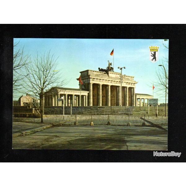 berlin, la porte de brandebourg 13 aout 1961 , mur de berlin, barbel�s cpm